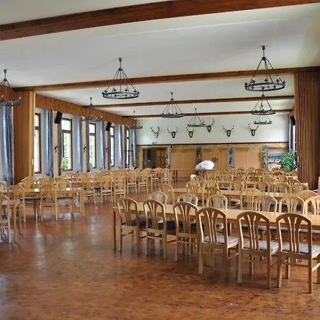 Waldhotel Forsthaus Droschkau Neußen